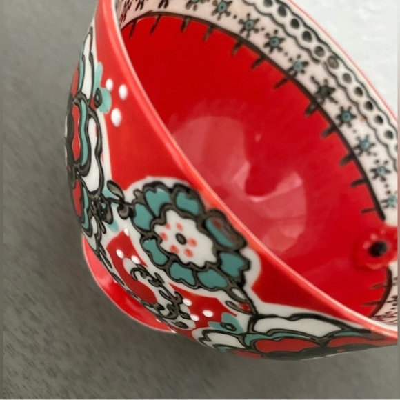 Anthropologie Elka Twisted Handle Red Floral Footed Coffee Tea Pedestal Mug Cup - Picture 5 of 8